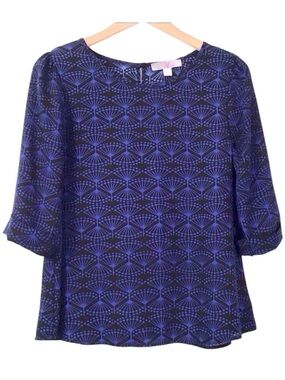 Myan Brand Blue & Black Print Blouse Size S Cuffed 3/4 Sleeves Back Button Slit